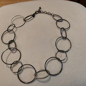Looped necklace